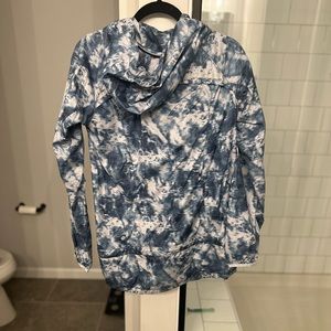 Like new lululemon light weight jacket